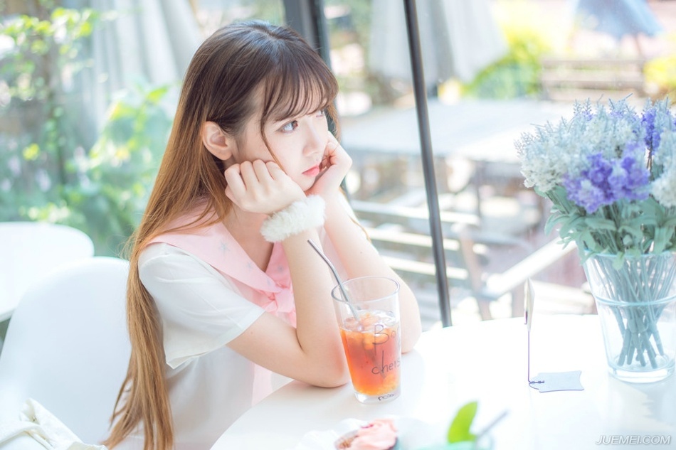 遇到你之后，我的世界只剩三种人:是你，像你，不是你。